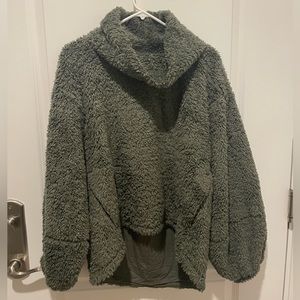 Lululemon Warm Restore Sherpa Pullover